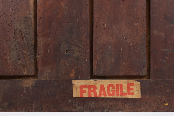 Image 1 of Ancienne armoire espagnole sculptée en chêne du 16ème siècle