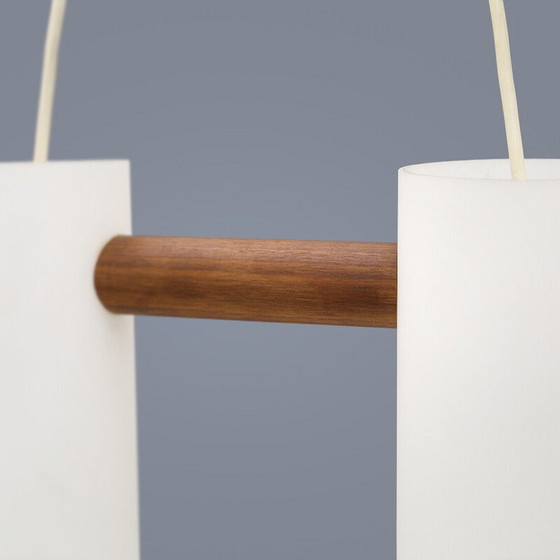 Image 1 of Lampe suspendue vintage en verre opalin et teck par Uno et Östen Kristiansson pour Luxus, Suède 1960