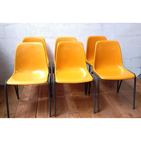 Image 1 of Chaise communautaire jaune vintage