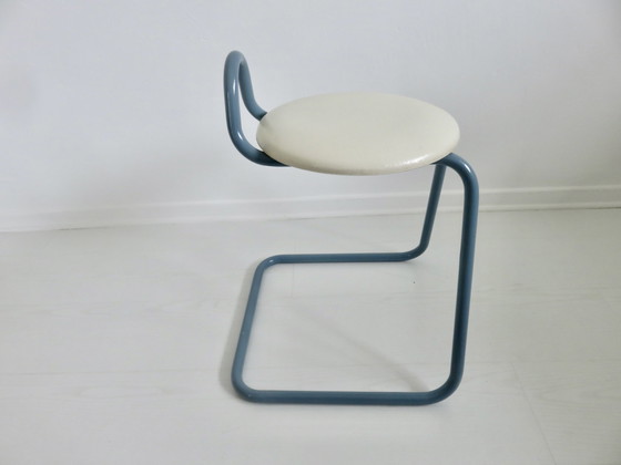 Image 1 of Tabouret Italy En Métal Bleu Et Skai Blanc Années 80