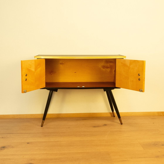 Image 1 of Petite commode avec plateau en Resopal noir, années 1950