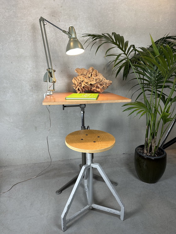 Image 1 of Tabouret industriel vintage