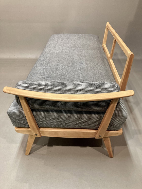 Image 1 of Canapé Daybed Design Scandinave 1950.