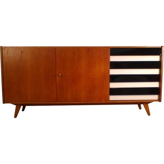 Image 1 of Commode rétro vintage en bois et chêne teinté par Jiří Jiroutka, 1950