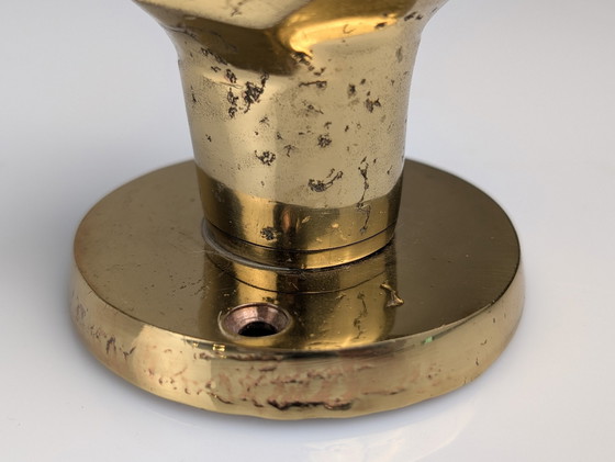 Image 1 of Paire de boutons de porte rotatifs sculpturaux en bronze de style brutaliste, années 1970