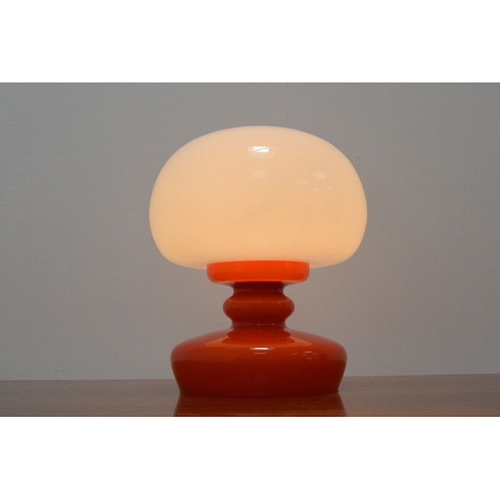 Image 1 of Lampe de table vintage en verre par Valasske Mezirici 1970
