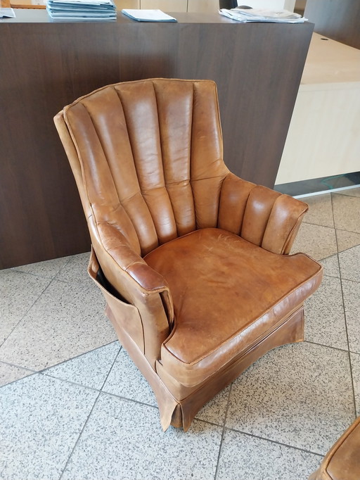 1 x Fauteuil en cuir de mouton avec hocker, années 1980