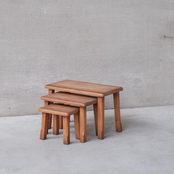 Image 1 of Tables gigognes vintage en bois de chêne, Belgique 1970