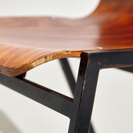 Image 1 of Chaise vintage empilable en bois de hêtre, 1970