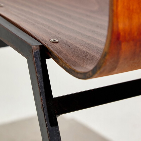 Image 1 of Chaise vintage empilable en bois de hêtre, 1970