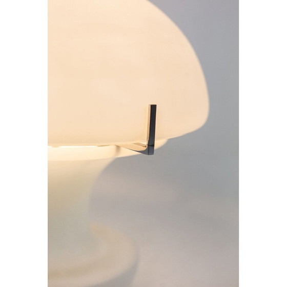 Image 1 of Lampe vintage "Mushroom" en verre opalin, 1970