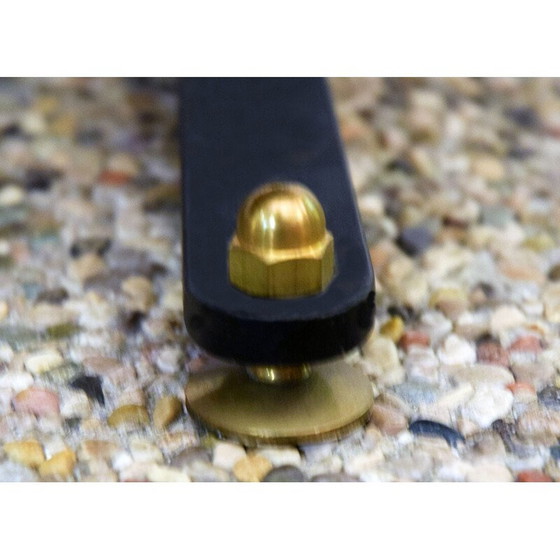 Image 1 of Table basse vintage en bois et cuivre émaillé, Italie 1950