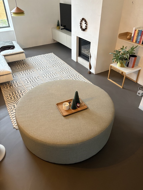 Image 1 of Pouf Bolia