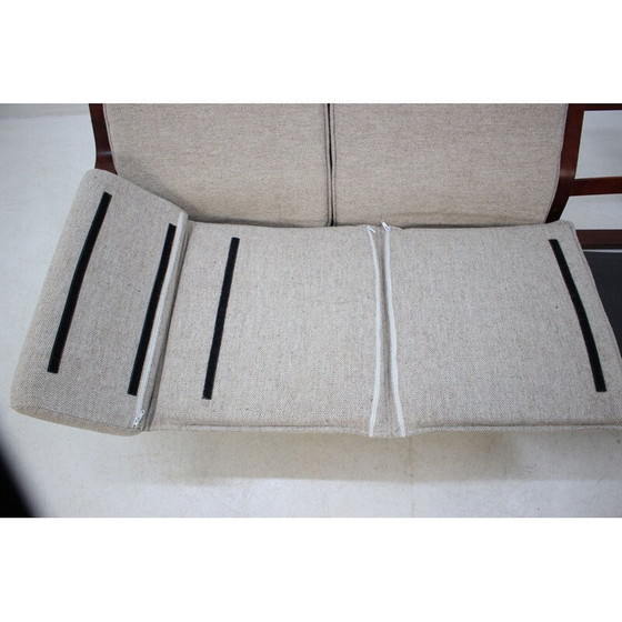 Image 1 of Canapé vintage 3 places Bentwood by Ton, Tchécoslovaquie 1980