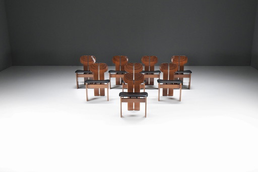 Superbe ensemble (8) de chaises africaines par Afra et Tobia Scarpa pour Maxalto Italie