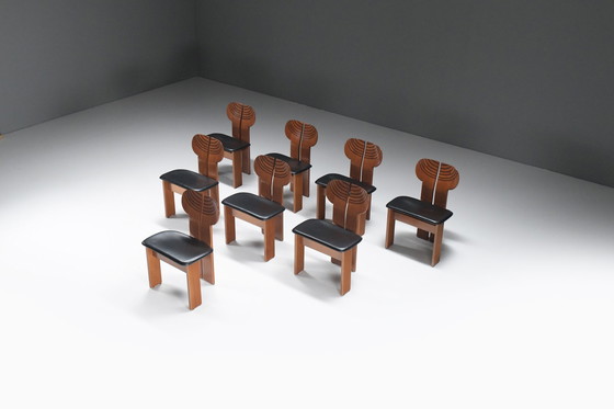 Image 1 of Superbe ensemble (8) de chaises africaines par Afra et Tobia Scarpa pour Maxalto Italie