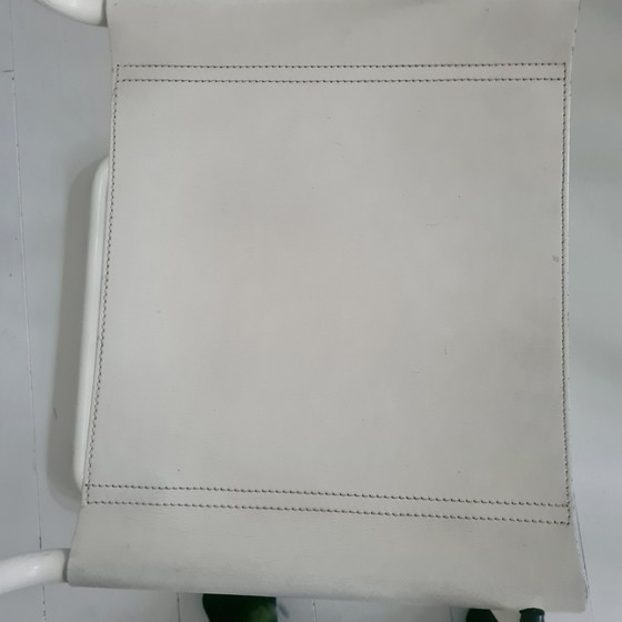 Image 1 of Fauteuil à structure tubulaire en cuir blanc Mart Stam S34