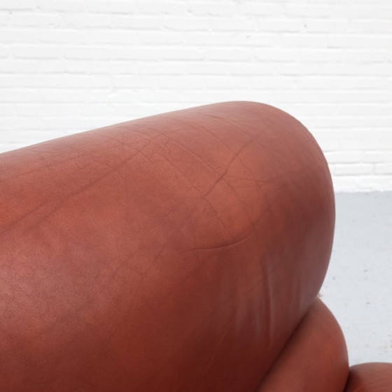 Image 1 of Fauteuil lounge italien en cuir 70S