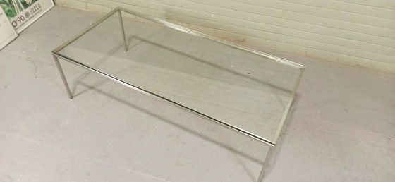 Image 1 of Table basse vintage postmoderne en chrome et verre