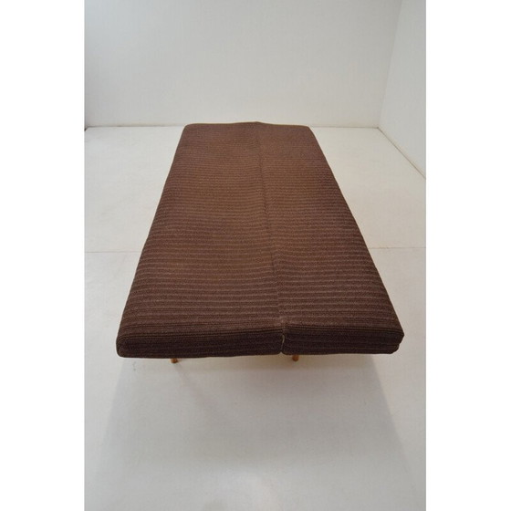Image 1 of Canapé du milieu du siècle par Miroslav Navrátil, Tchécoslovaquie années 1960