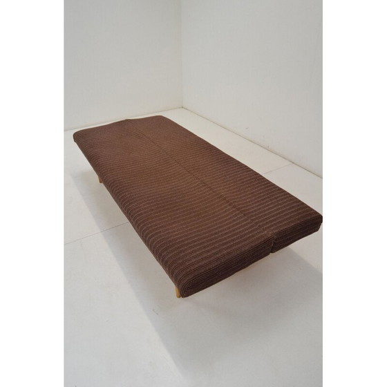 Image 1 of Canapé du milieu du siècle par Miroslav Navrátil, Tchécoslovaquie années 1960
