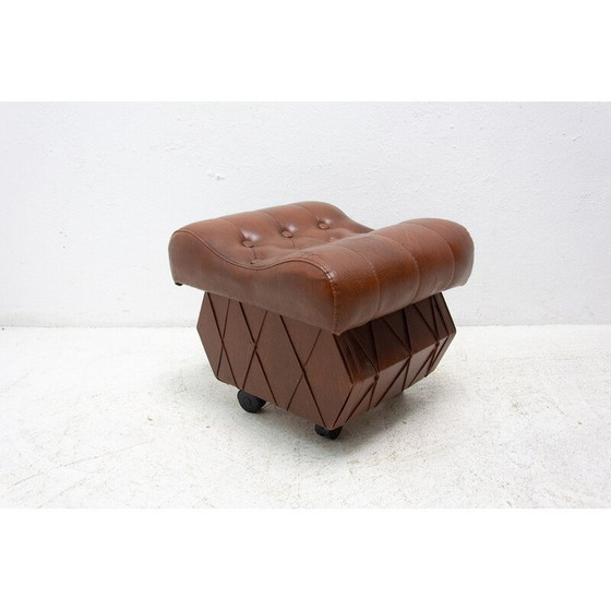 Image 1 of Tabouret vintage en simili-cuir avec espace de rangement, Tchécoslovaquie 1980