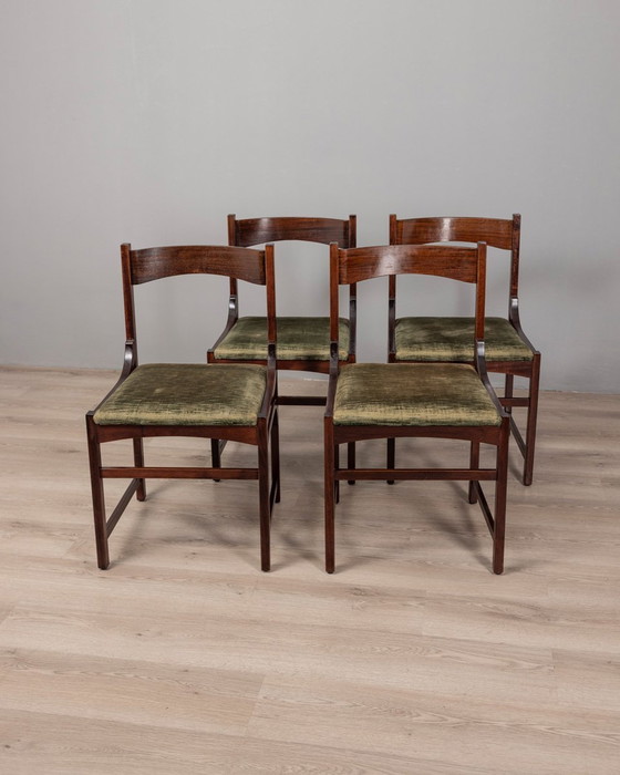 Image 1 of Ensemble de 4 chaises Vintage 60S en bois et velours vert design italien