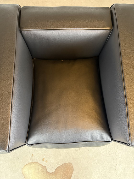 Image 1 of Cassina Lc2 Fauteuil Le Corbusier Cuir noir/Chrome