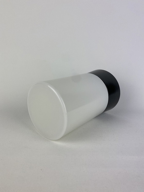 Image 1 of Plafonnier Art déco Raak cylindrique blanc avec fixation noire