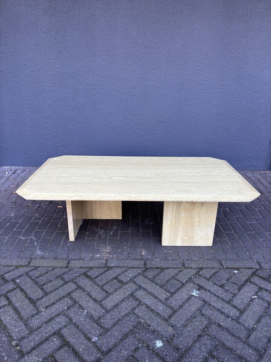 Image 1 of Table basse vintage en travertin italien