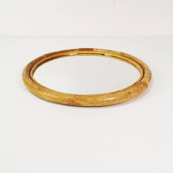 Image 1 of Miroir mural rond vintage dans un cadre en bambou incurvé, Allemagne 1970