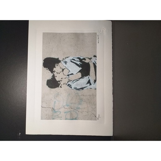 Lithographie vintage "Kiss policemen detail" par Bansky pour Salerno et Hijos, 2010s