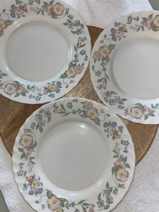 Image 1 of 3 Assiettes Arcopal