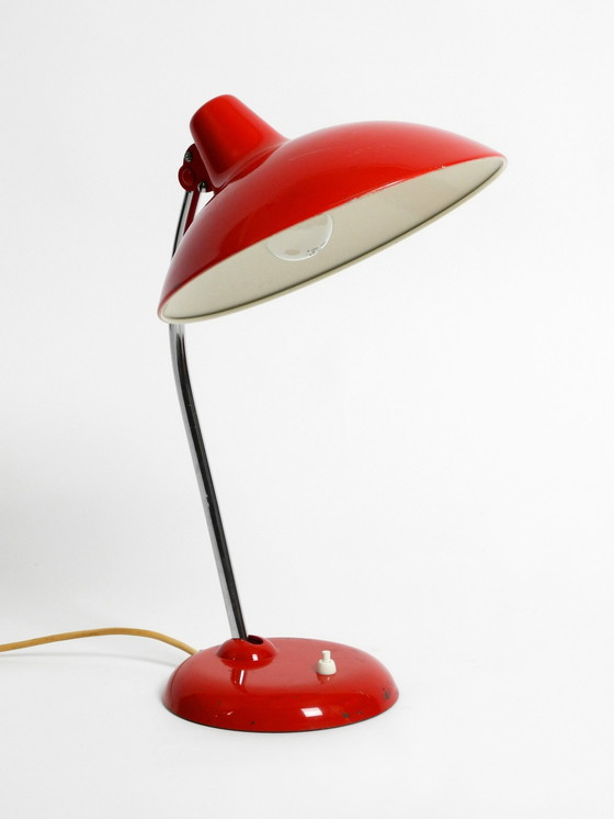 Image 1 of Original lampe de table classique en métal rouge Kaiser Idell modèle 6786 des années 1960