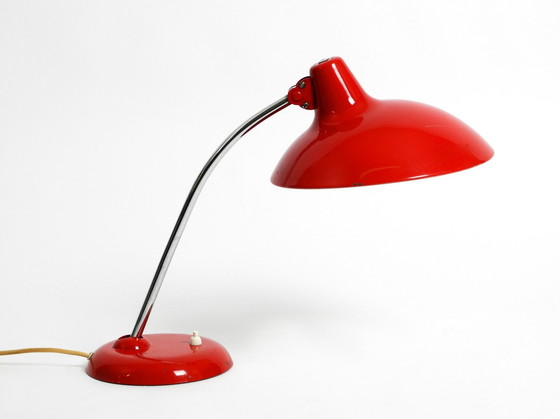 Image 1 of Original lampe de table classique en métal rouge Kaiser Idell modèle 6786 des années 1960