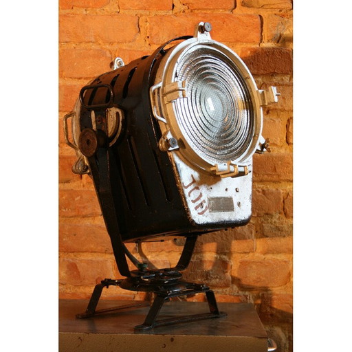 Projecteur de théâtre et de cinéma d'époque modèle RF 250, Pologne