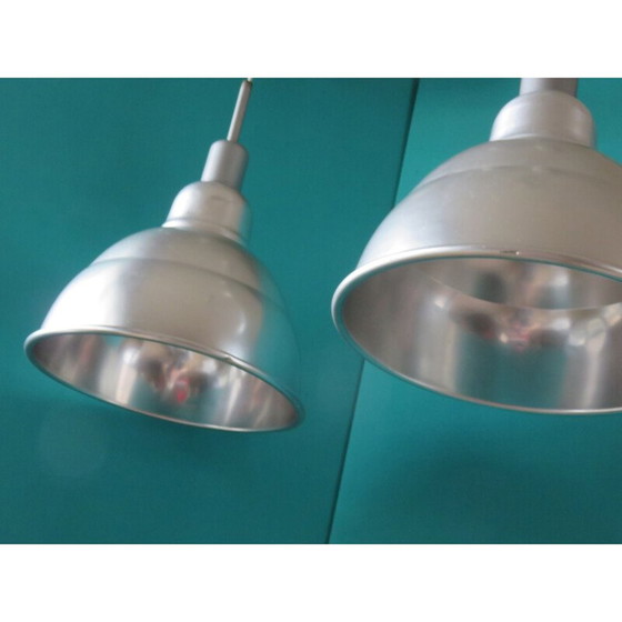Image 1 of Lampe suspendue d'usine vintage, 1950