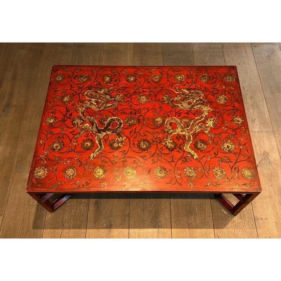 Image 1 of Table basse vintage en laque rouge avec décoration chinoise dorée, 1970