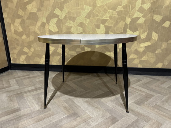 Image 1 of Table ronde extractible 1960 Brian Graham dans la série Braemar, pour Martin Brattrud