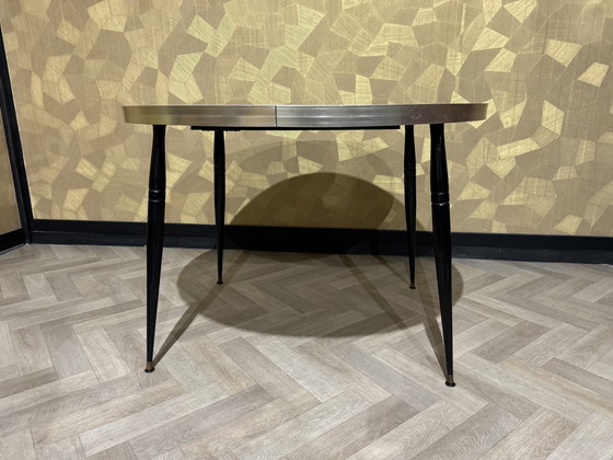 Image 1 of Table ronde extractible 1960 Brian Graham dans la série Braemar, pour Martin Brattrud