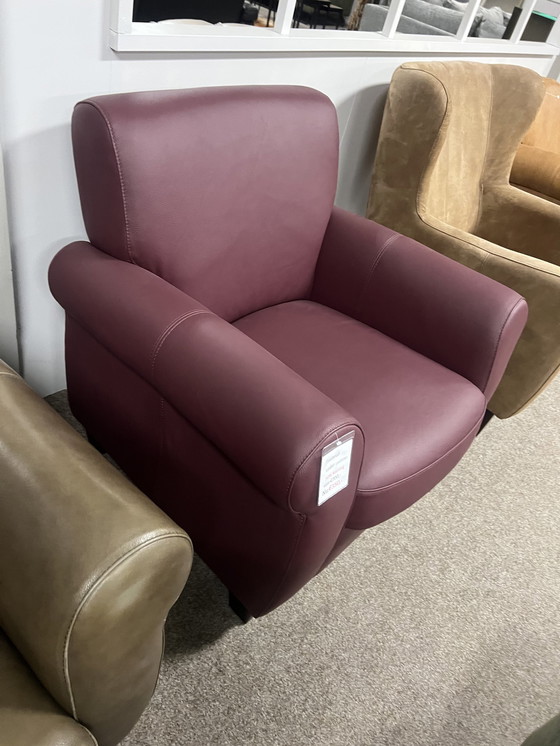 Image 1 of For Sale Elegant Purple Leather Chair