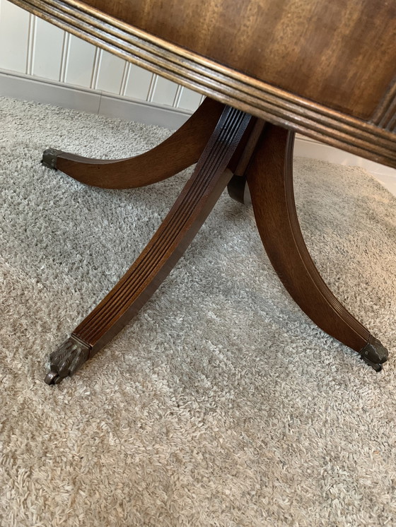 Image 1 of English Bevan Funnell Reprodux Leather Top Drum Table (Table tambour en cuir)