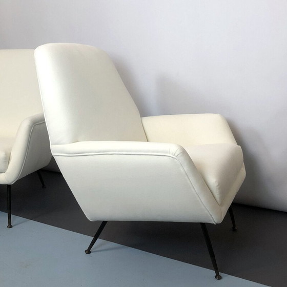 Image 1 of Paire de fauteuils vintage en velours blanc chaud, Italie 1950