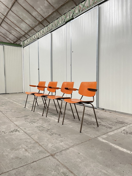 Ensemble de 4 chaises industrielles, Kho Liang Le For Car