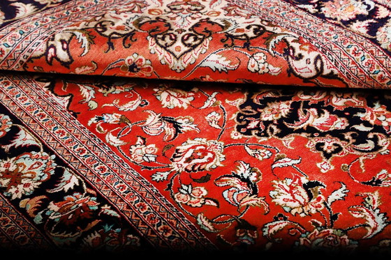 Image 1 of Tapis persan - Ghom soie - Pièce de collection - 160 X 100 cm noué à la main