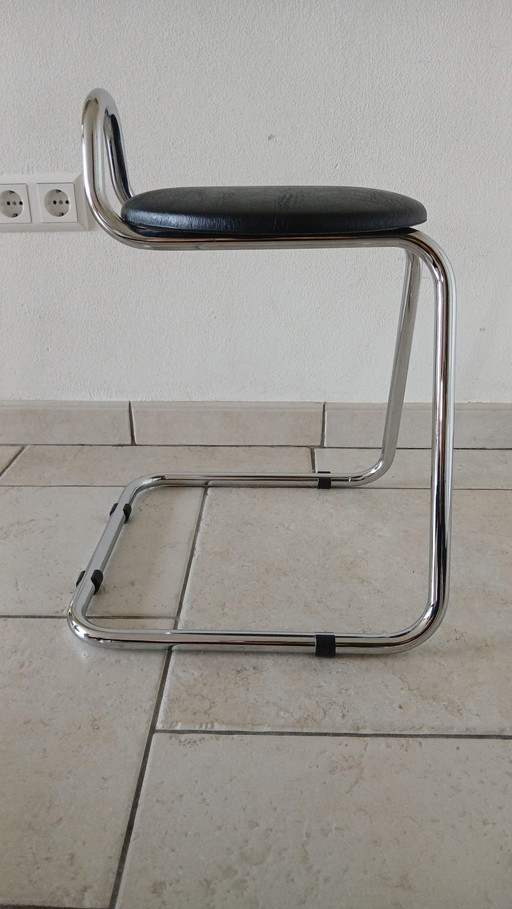 Tabouret design