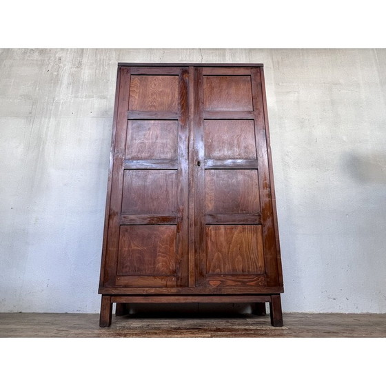 Image 1 of Armoire vintage en bois de chêne, 1950