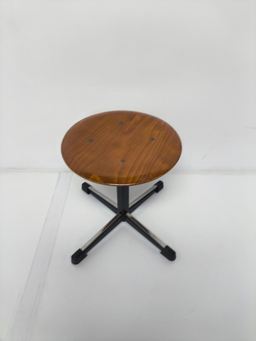 Tabouret Marko - Siège en bois et base en acier