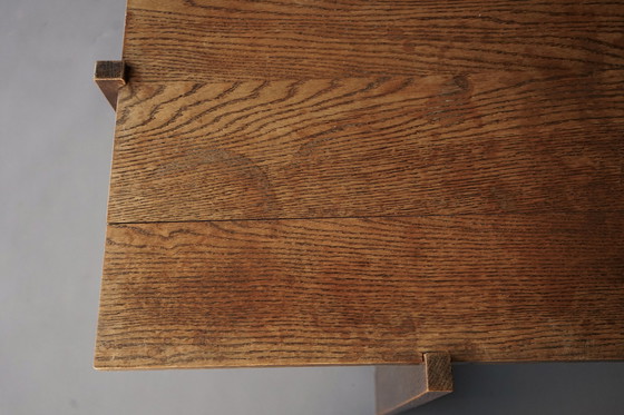 Image 1 of Table d'appoint moderniste en chêne de l'école de La Haye, 1930S