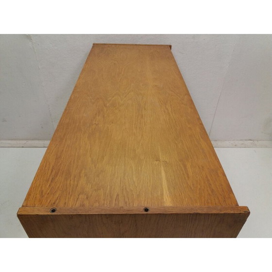 Image 1 of Commode vintage en chêne par Jiroutek, Tchécoslovaquie 1960